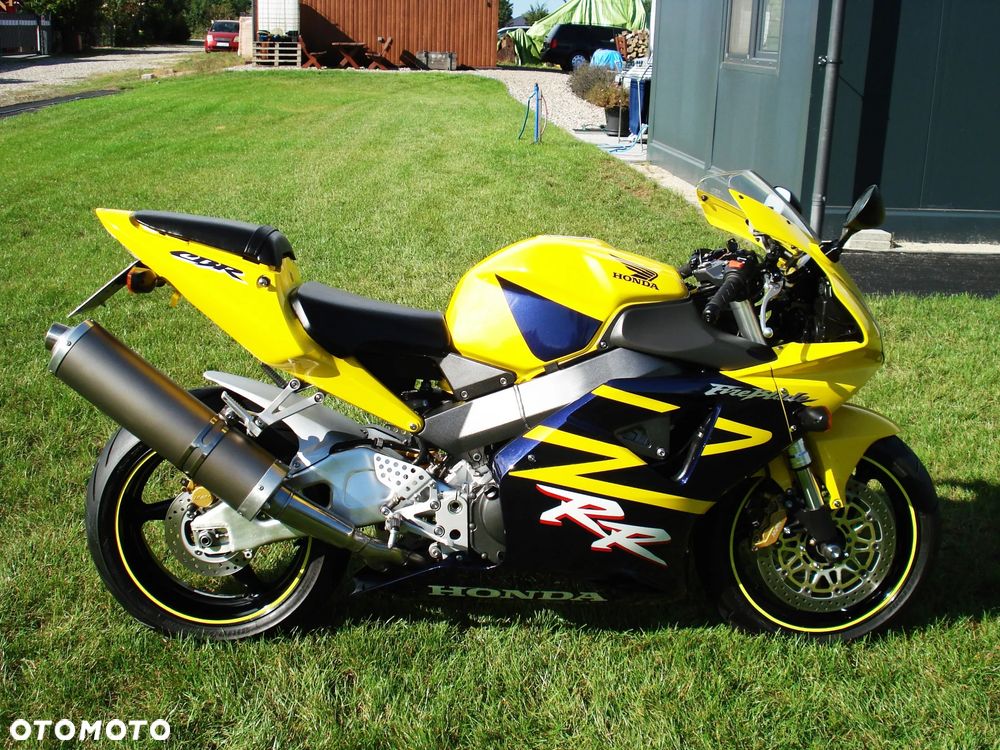 Honda CBR - 3