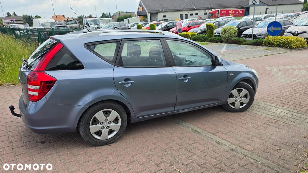 Kia Ceed 1.4 CVVT LX - 15
