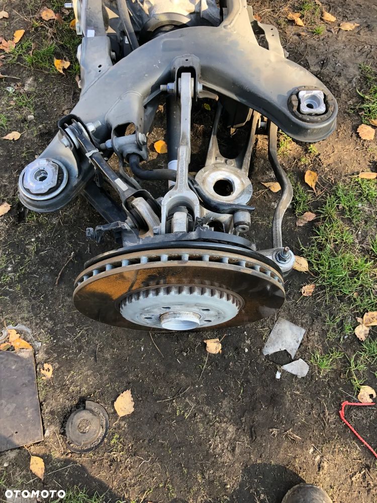 ZWROTNICA WAHACZ TYŁ LEWA LUB PRAWA STRONA  MERCEDES GLC 254 gwa!!! - 3