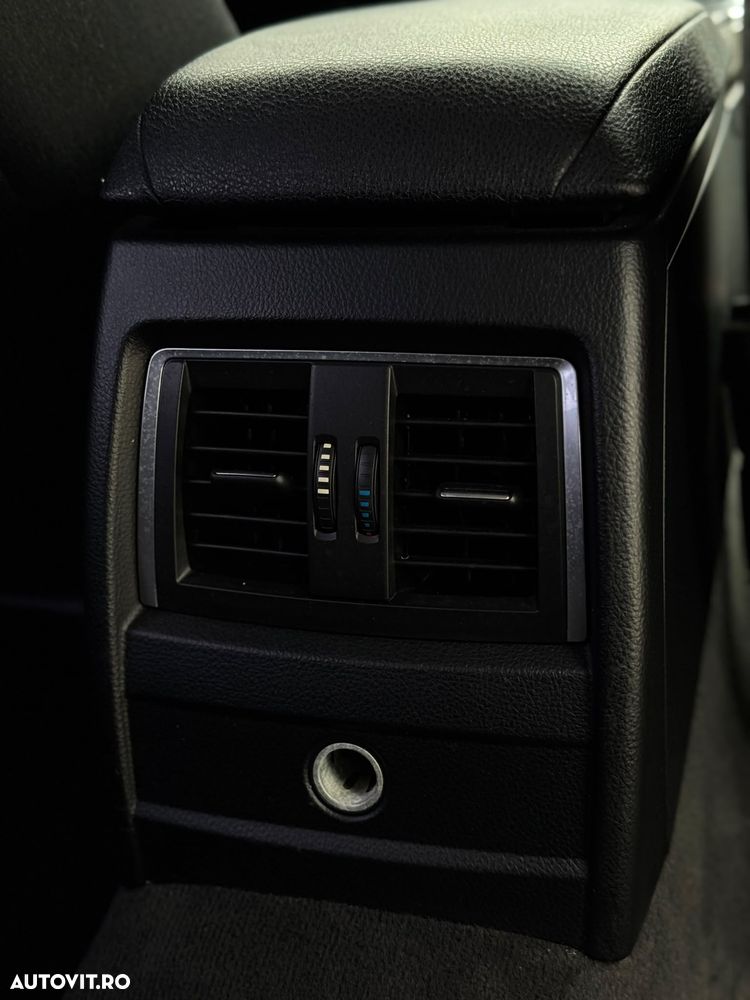 BMW Seria 3 - 34