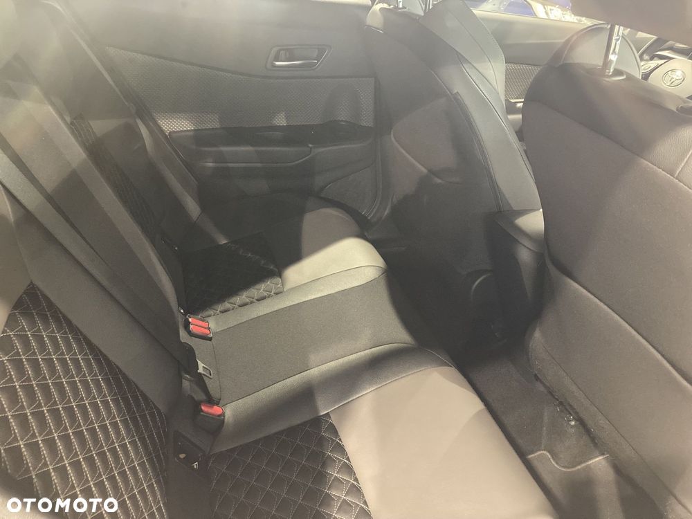 Toyota C-HR 1.8 Hybrid Executive - 11
