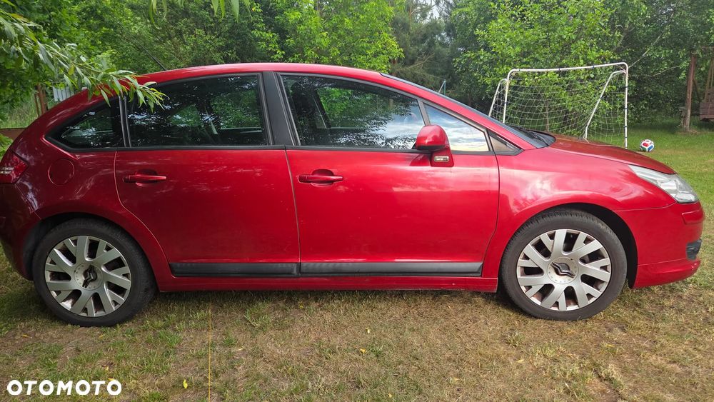 Citroën C4 1.6 16V Magic - 6