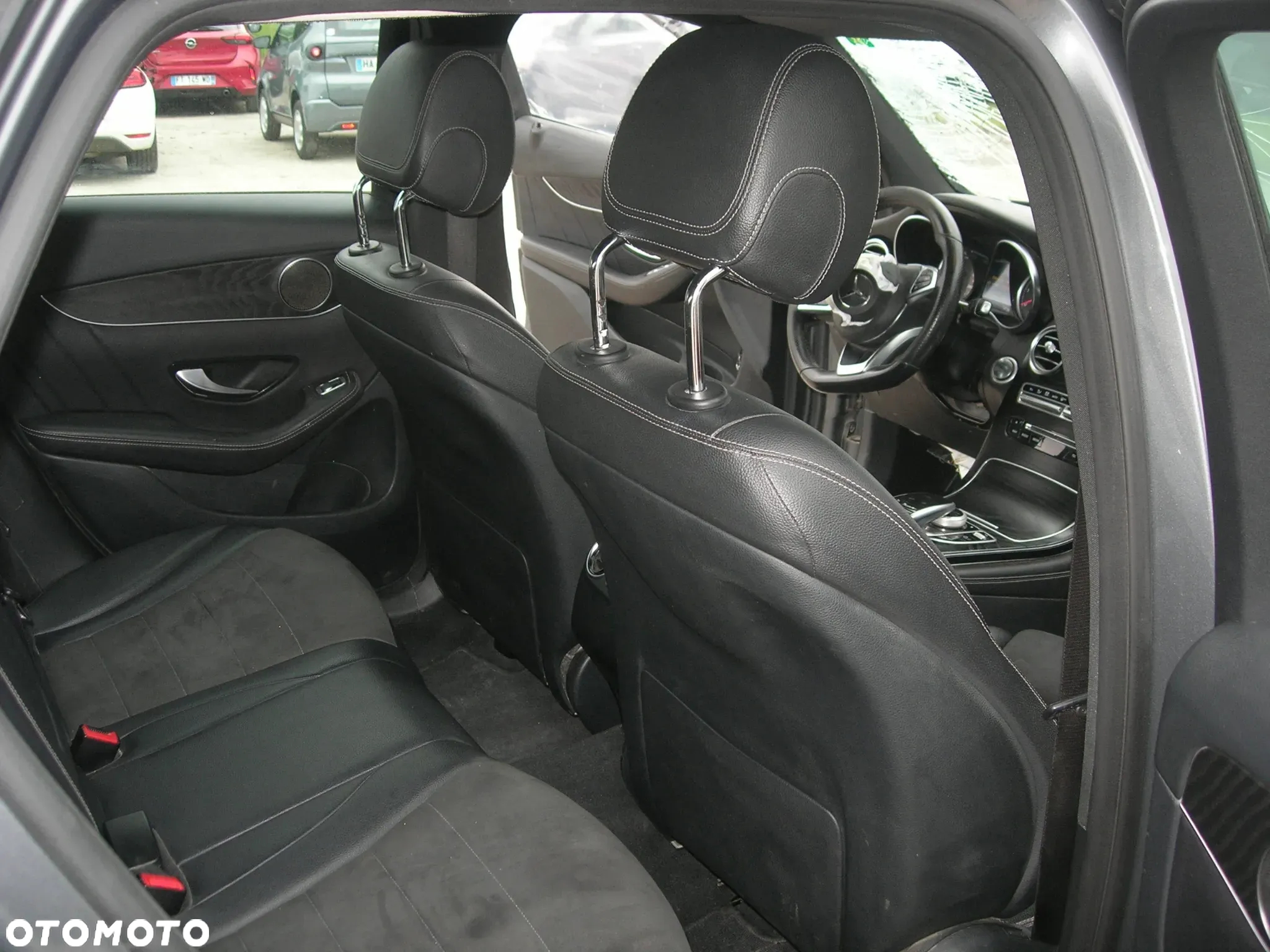 Mercedes-Benz GLC 220 d 4Matic 9G-TRONIC AMG Line - 19