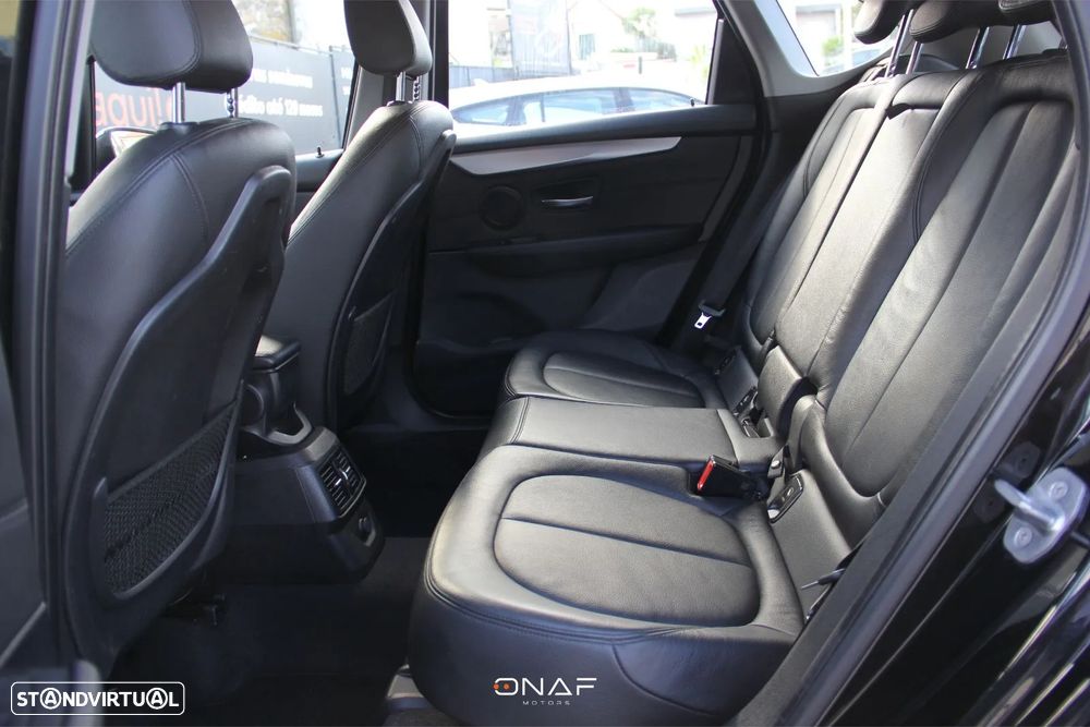 BMW 216 Active Tourer d Advantage - 23