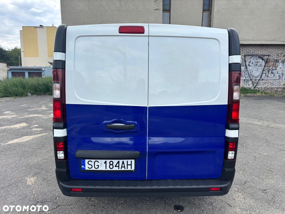Renault Trafic - 10