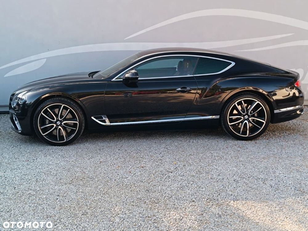 Bentley Continental GT - 17