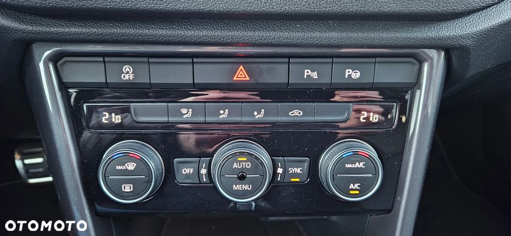 Volkswagen T-Roc 1.5 TSI ACT OPF DSG IQ.DRIVE - 27