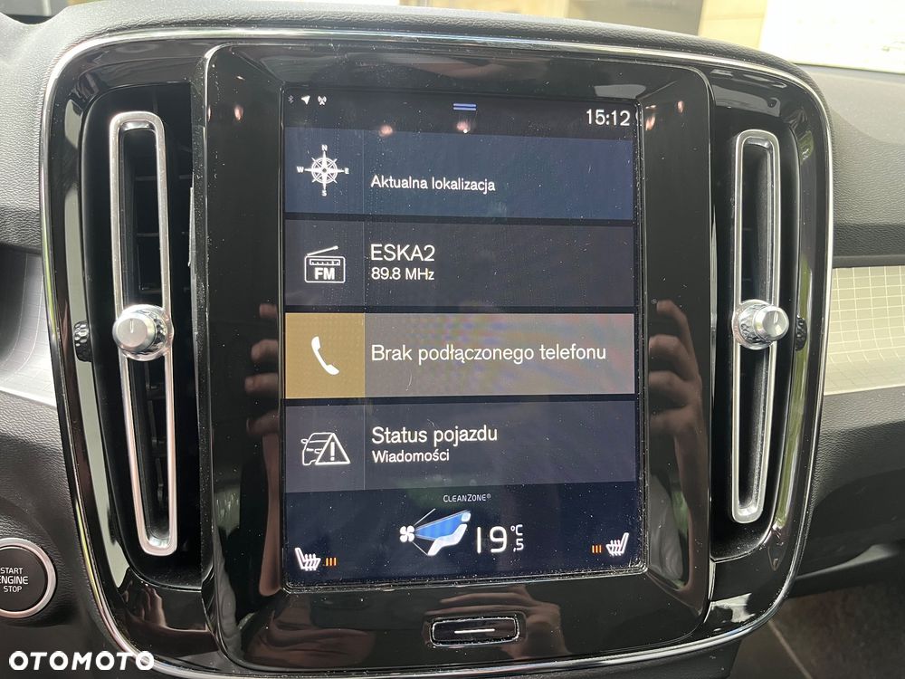 Volvo XC 40 D3 AWD Momentum Pro - 20