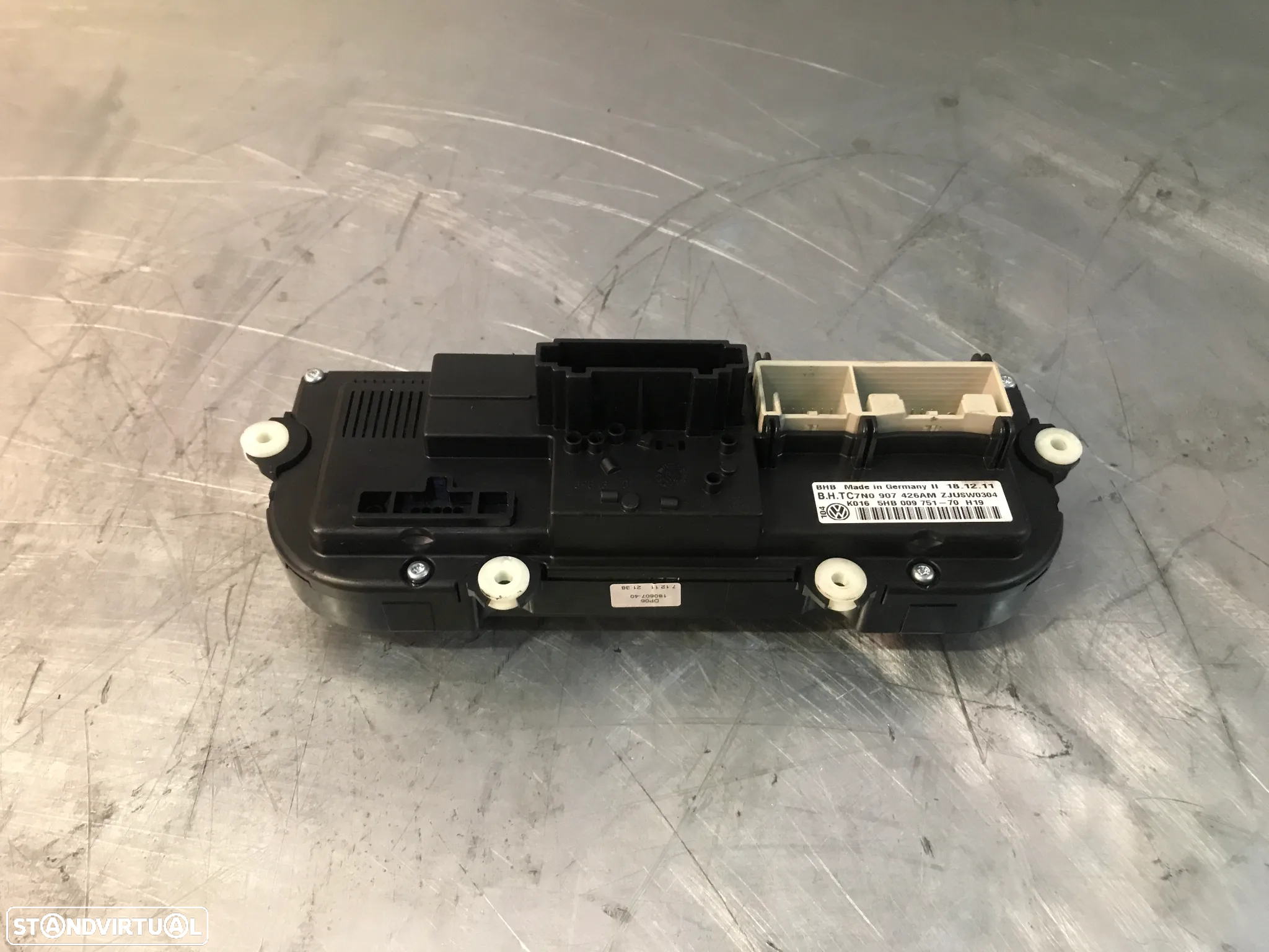 COMANDO SOFAGEM E AC VOLKSWAGEN GOLF VI 7N0907426AM - 2