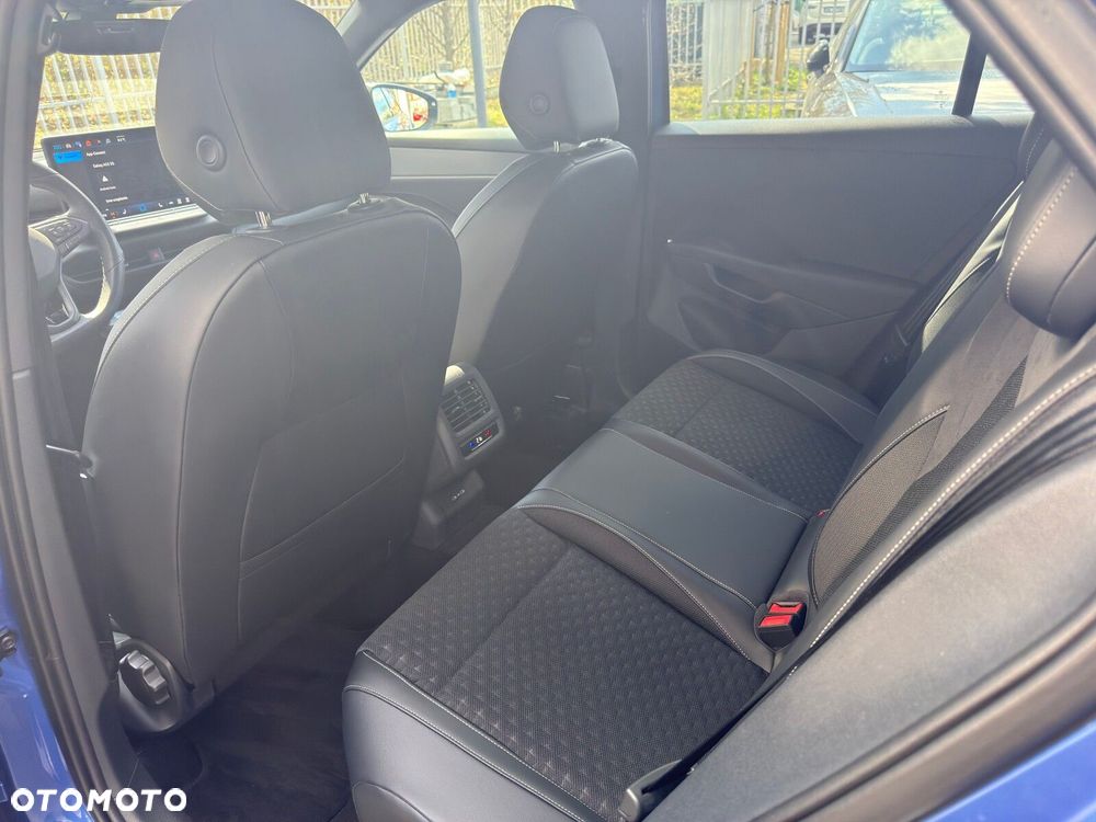 Volkswagen T-Roc 1.5 TSI R-Line DSG - 11