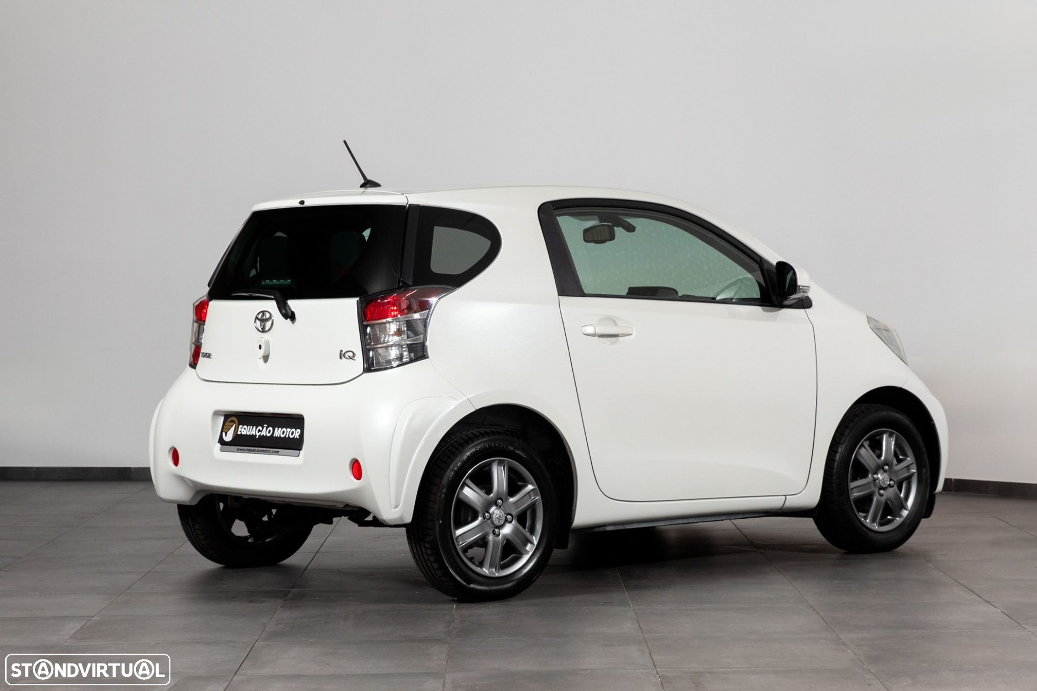 Toyota iQ 1.0 VVT-i - 3
