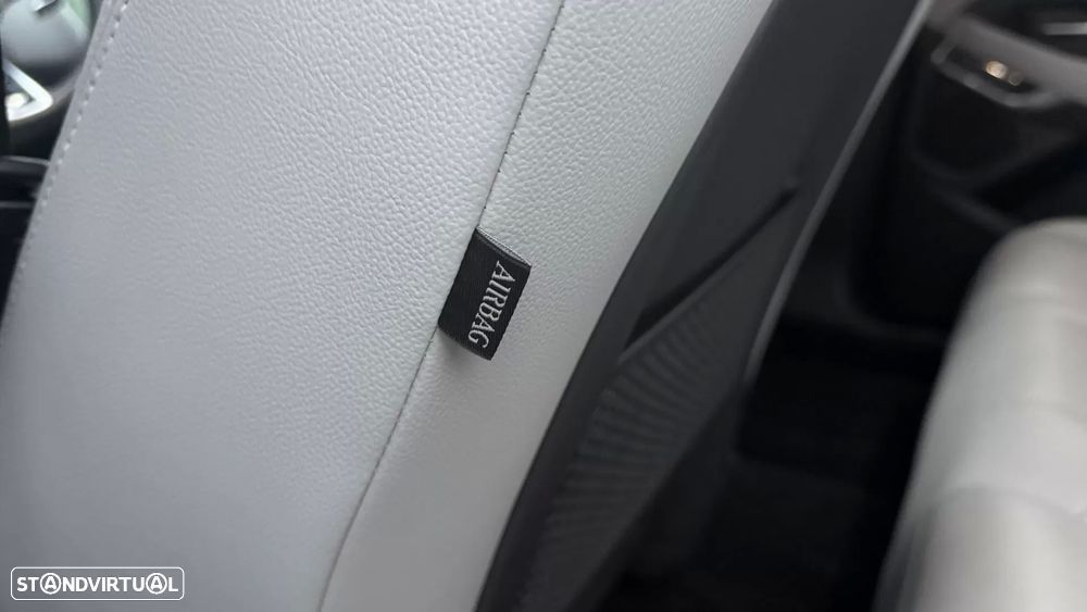 Jaguar E-Pace 1.5 P300e R-Dynamic SE AWD Aut. - 35