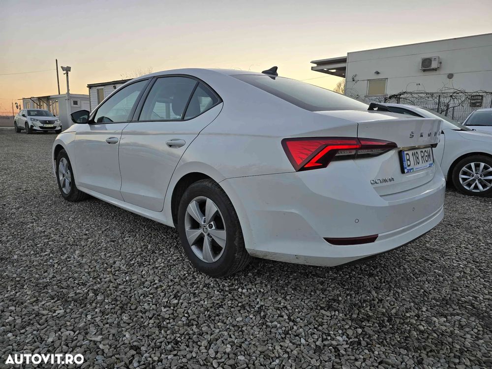 Skoda Octavia - 5