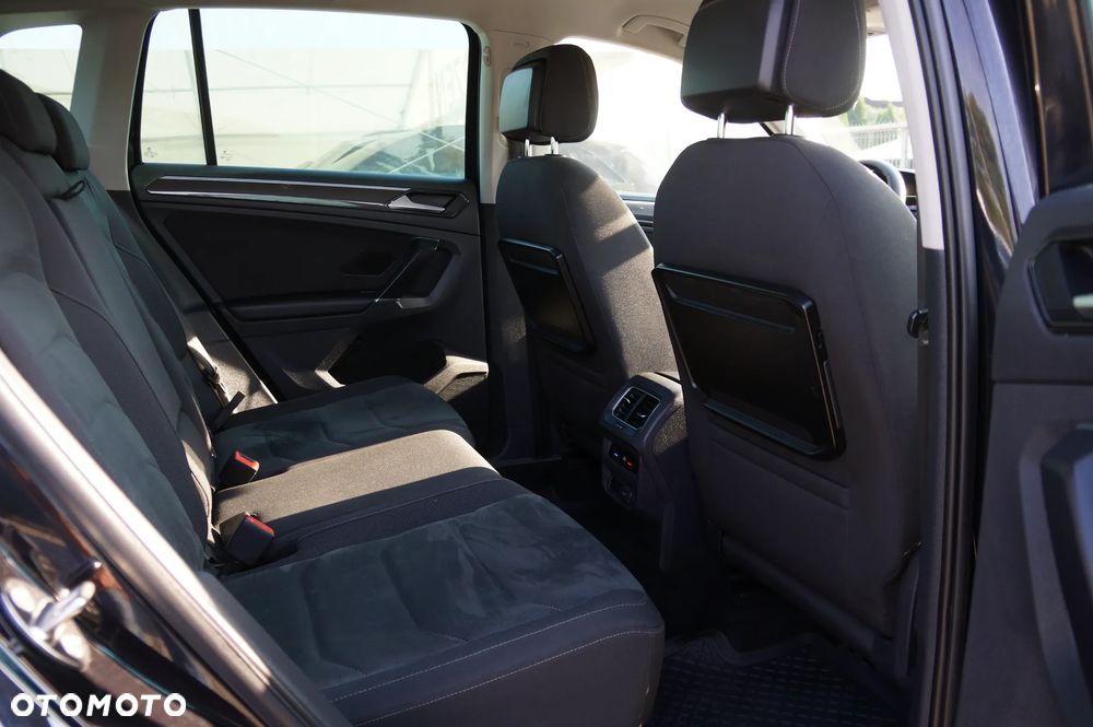 Volkswagen Tiguan 2.0 TDI SCR 4MOTION (BlueMotion Techn.) DSG Highline - 28