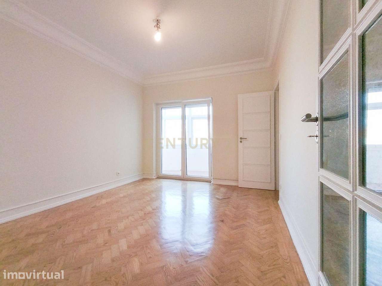 Apartamento T4 na Rua Passos Manuel, Arroios, Lisboa - Grande imagem: 4/19