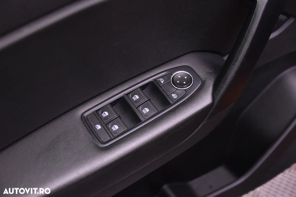 Renault Captur - 14