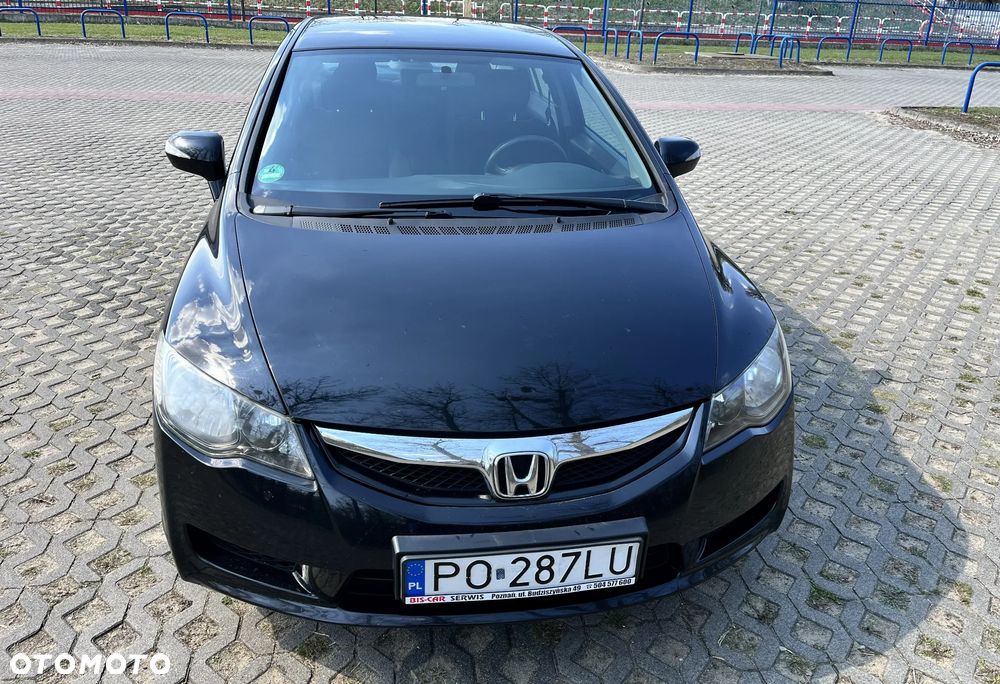 Honda Civic 1.8 Comfort - 3