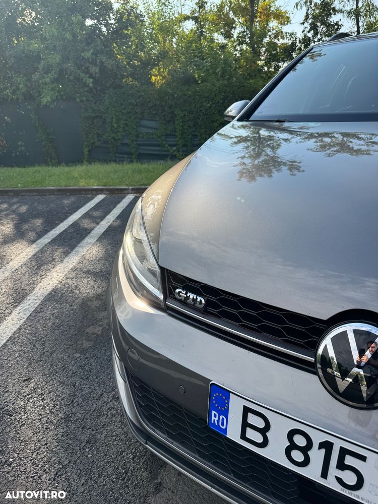 Volkswagen Golf 2.0 TDI DPF BMT GTD - 2