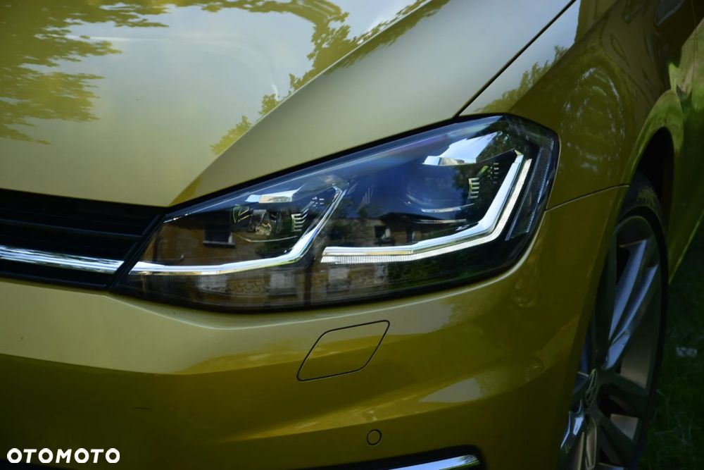 Volkswagen Golf 1.4 TSI BMT Highline - 24