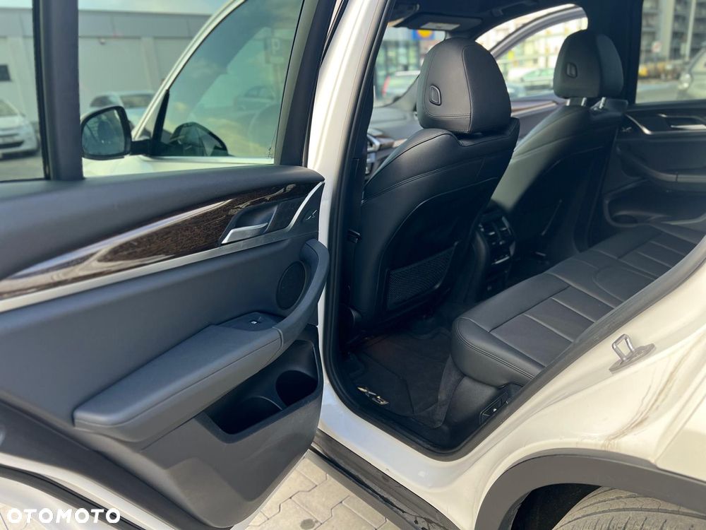 BMW X3 - 13