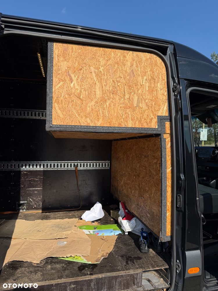 Mercedes-Benz sprinter - 9