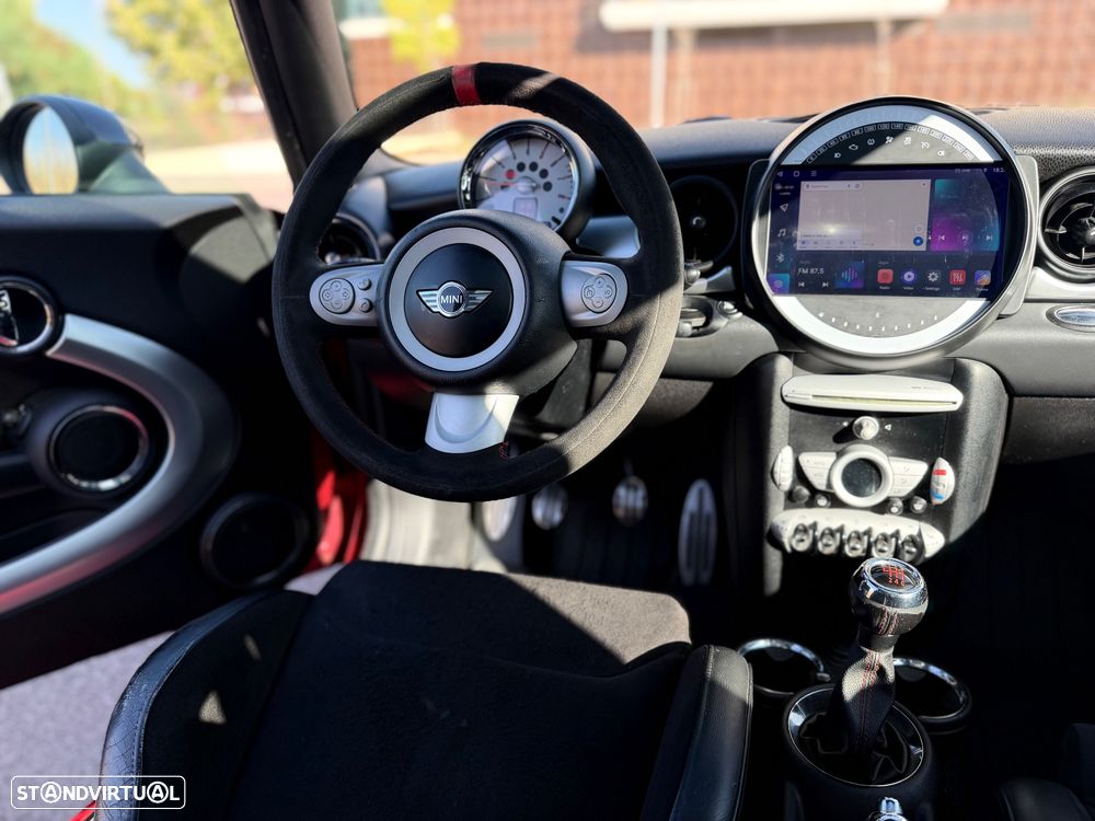 MINI 3 Portas John Cooper Works - 6