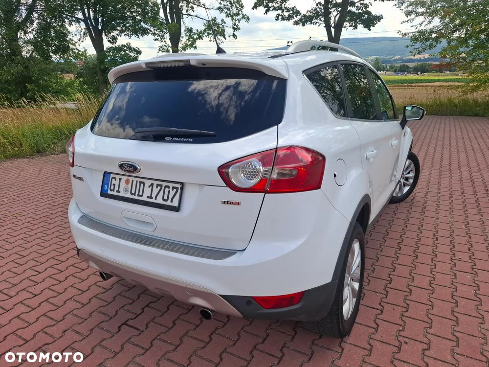 Ford Kuga 2.0 TDCi 2x4 Titanium - 17