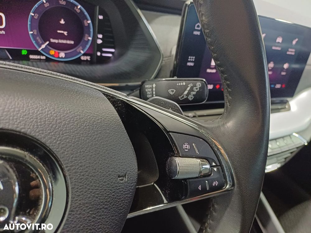 Skoda Octavia 2.0 TDI DSG Style - 11