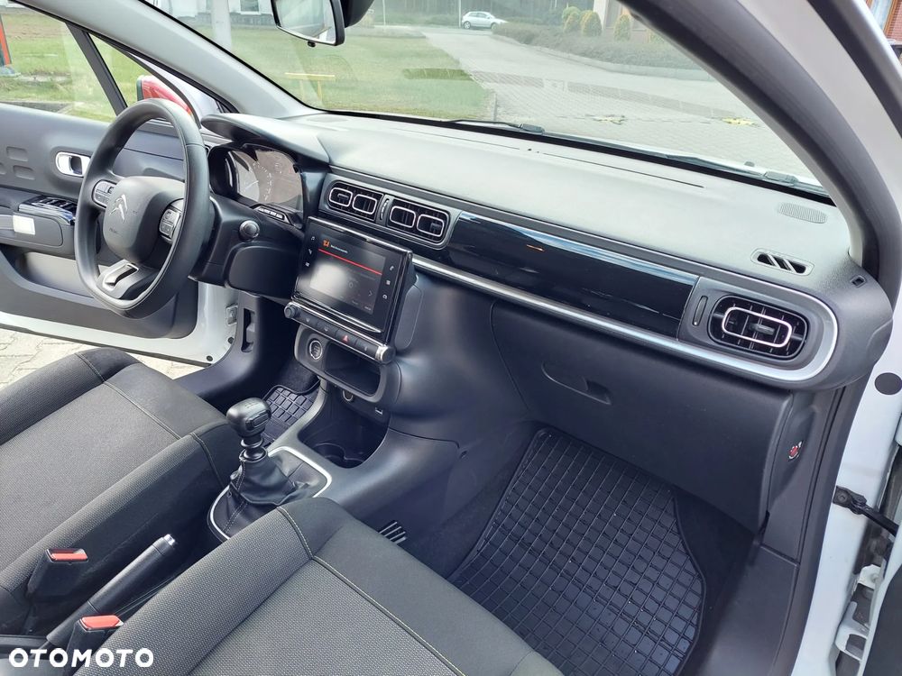 Citroën C3 1.2 PureTech Shine S&S - 28