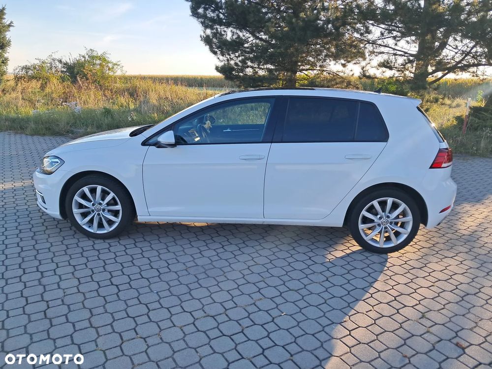Volkswagen Golf - 5