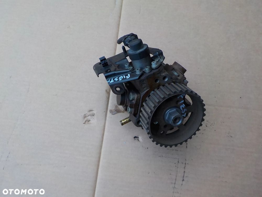 pompa wtryskowa ford fiesta mk7 1,6 tdci 0445010102 - 1