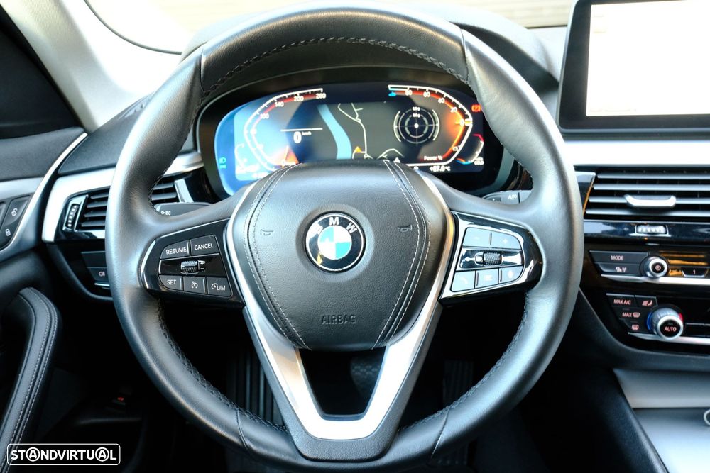 BMW 520 d Auto - 17