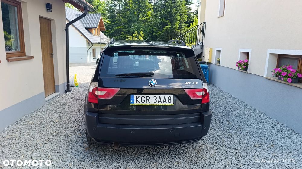 BMW X3 2.0i - 32
