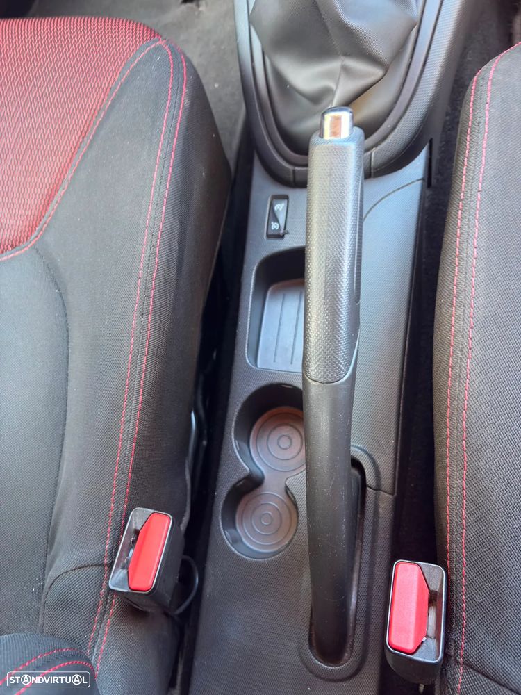 Renault Clio - 13