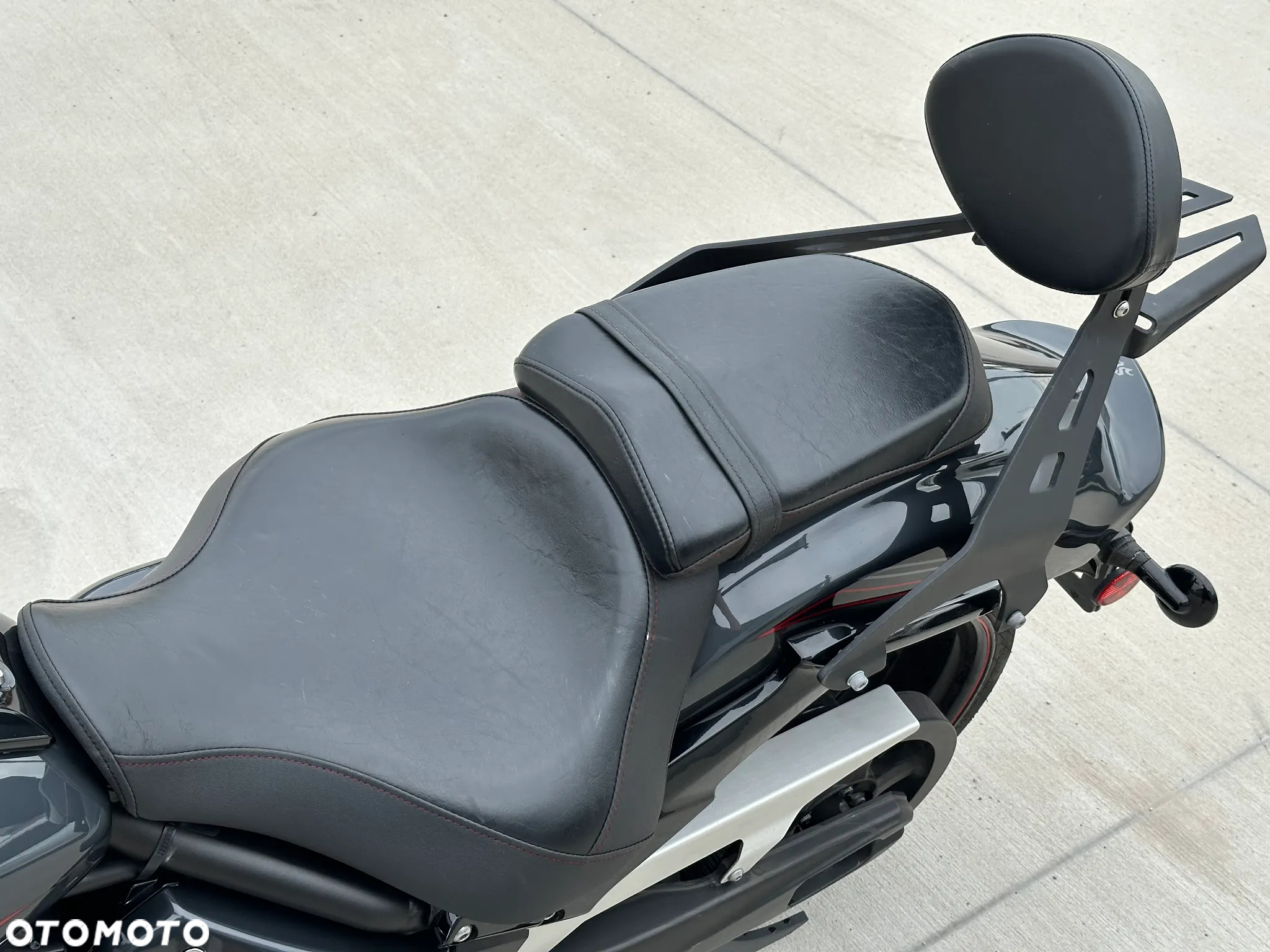 Yamaha Raider - 10