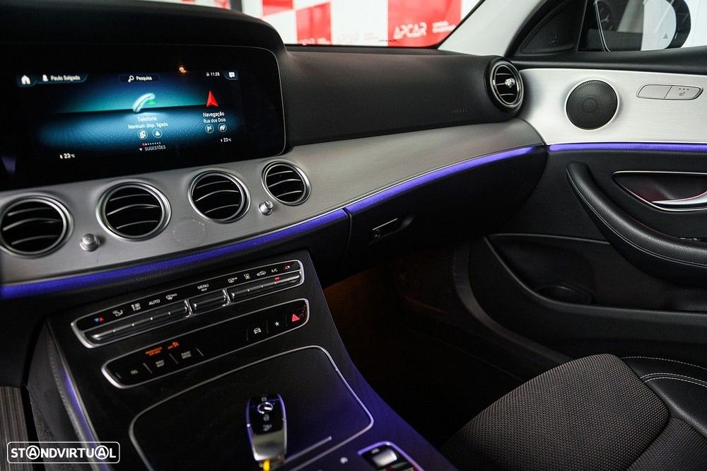 Mercedes-Benz E 300 de Avantgarde - 48