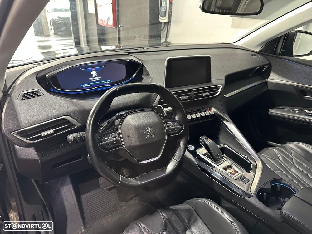 Peugeot 5008 1.5 BlueHDi Allure EAT8 - 50