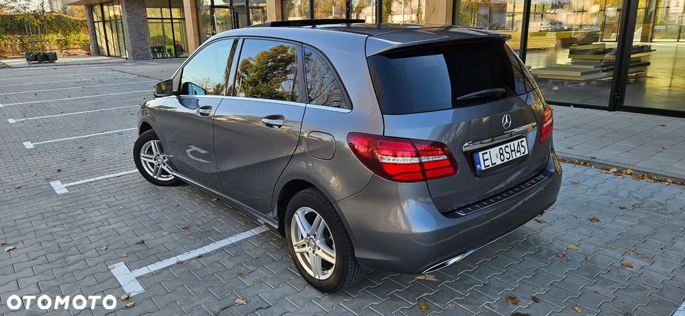 Mercedes-Benz B-Class 2016 photo 3