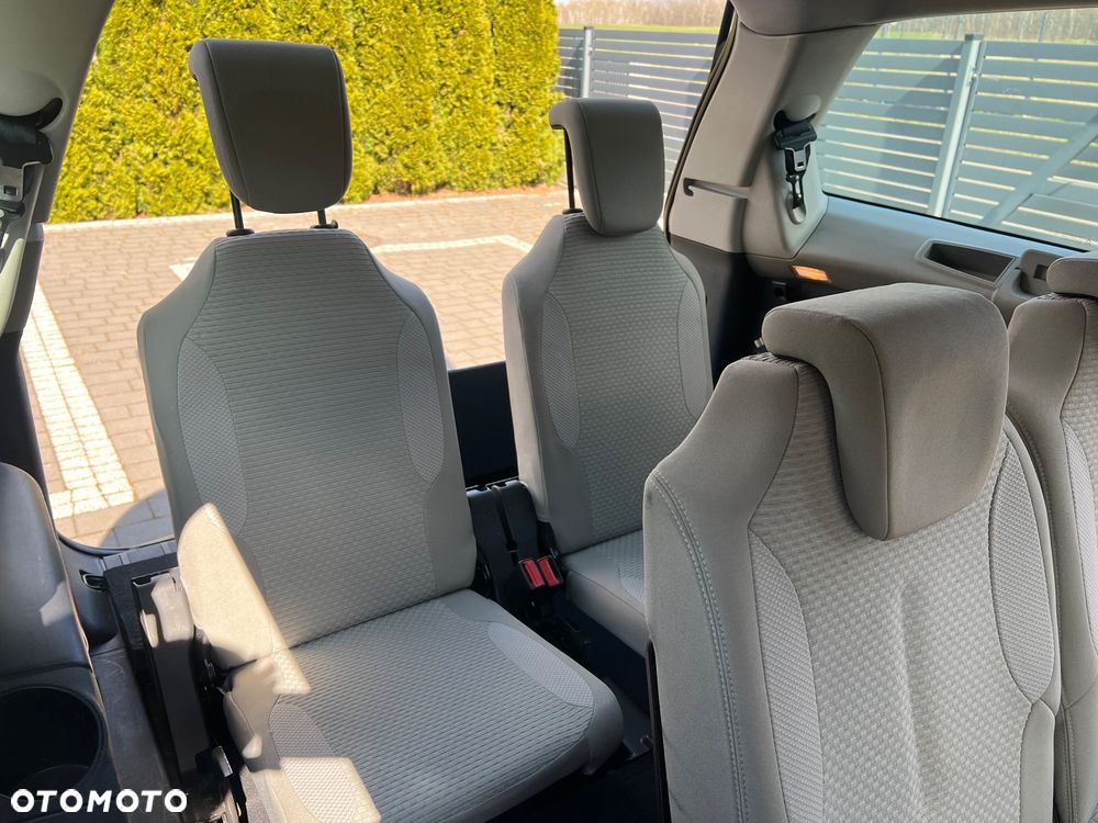 Citroën C4 Grand Picasso - 16