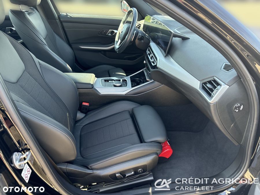 BMW Seria 3 318i - 17