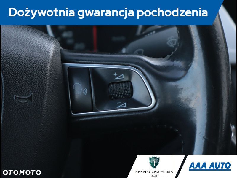 Audi A4 Limousine - 20