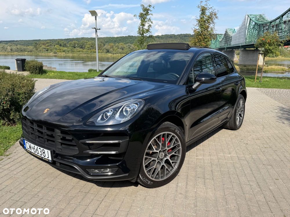 Porsche Macan - 1