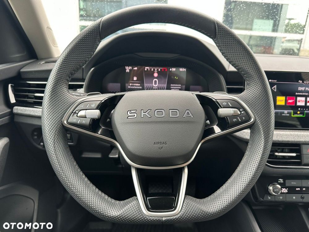 Skoda Kamiq 1.0 TSI Selection DSG - 16