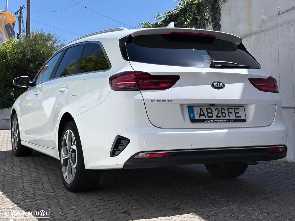 Kia Ceed SW 1.4 T-GDI Drive+SRF 7DCT - 26