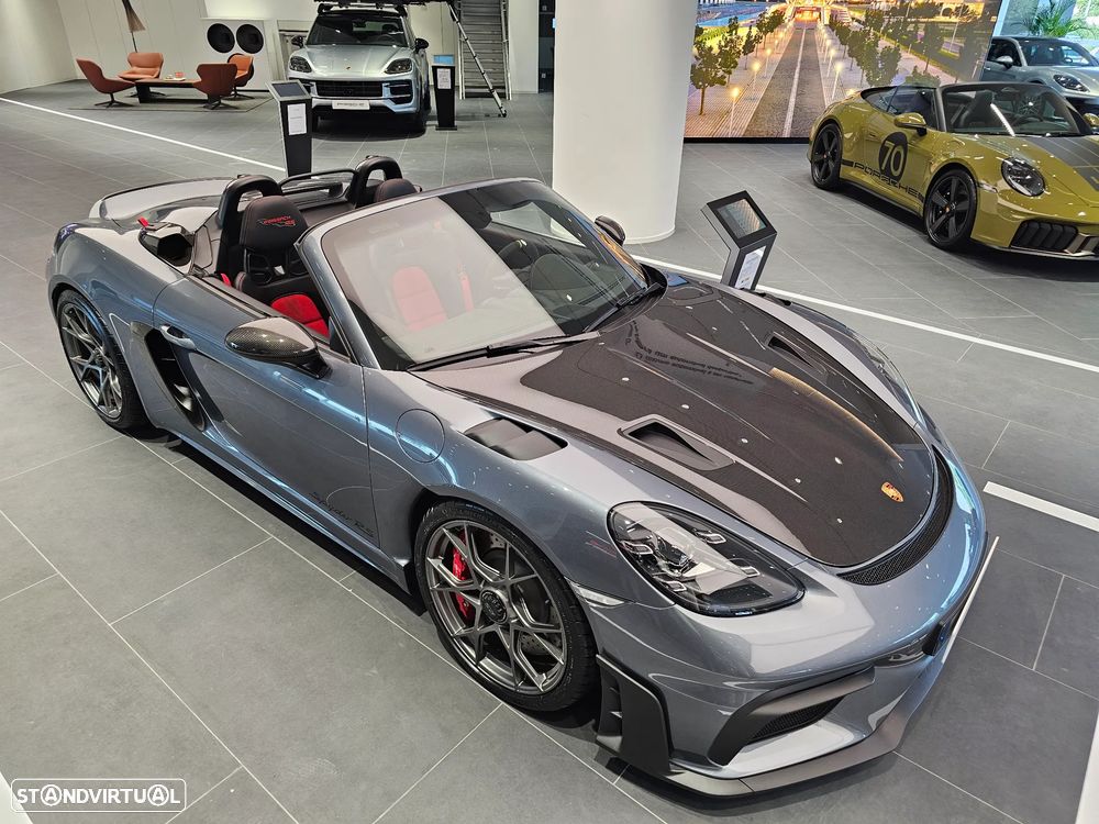 Porsche 718 Spyder - 2