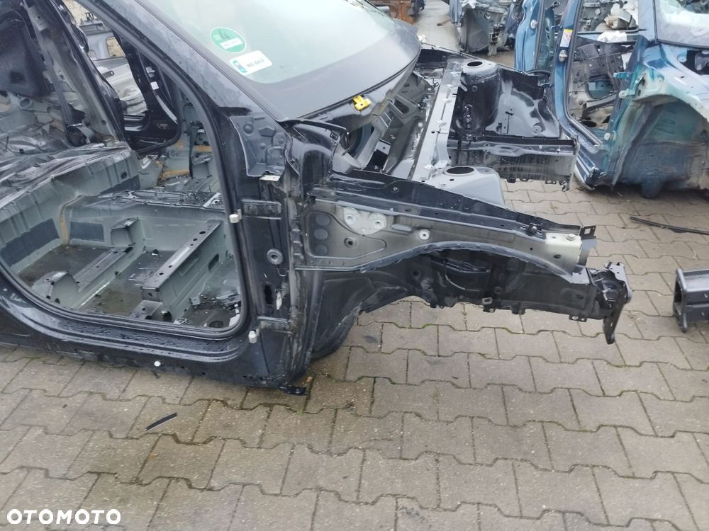 ĆWIARTKA PRAWA PRZÓD PODŁUŻNICA FARTUCH VOLVO XC40 - 1