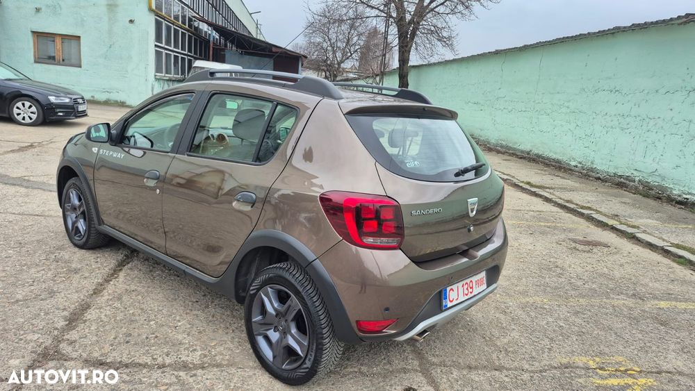 Dacia Sandero Stepway TCe 90 (S&S) Prestige - 17