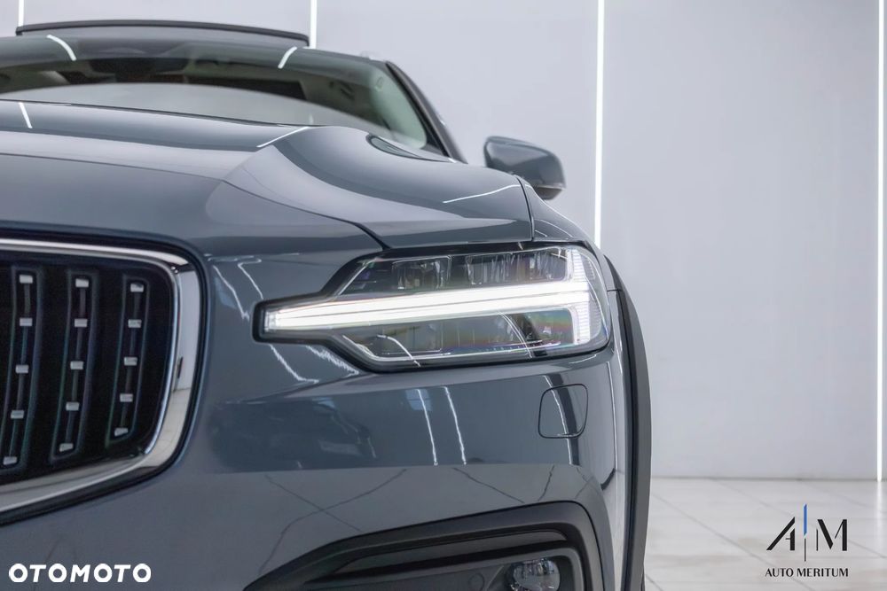 Volvo V60 Cross Country B4 D AWD Geartronic - 7