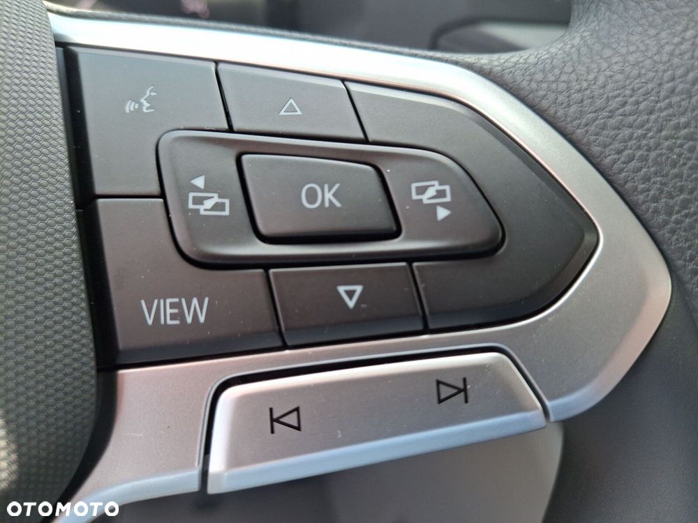Volkswagen Crafter 35 furgon 140KM 3640 - 37