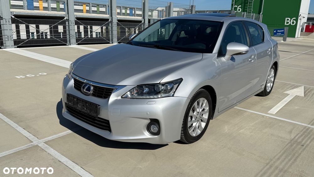 Lexus CT 200h Prestige - 1